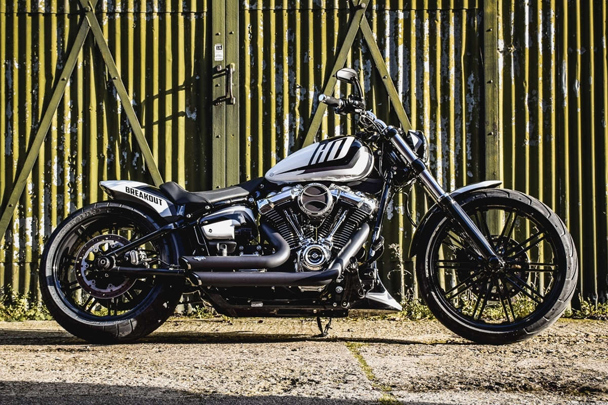 Harley davidson deals custom bikes