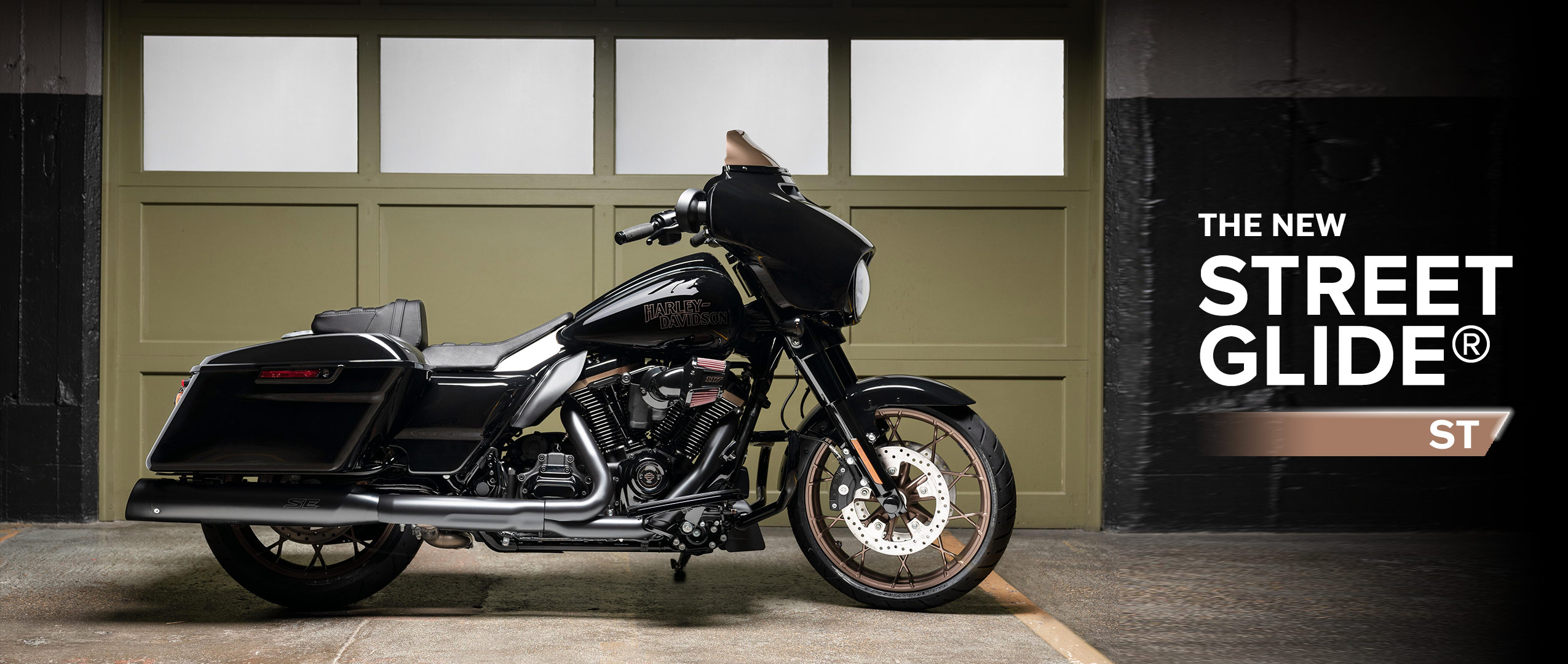 Harley dyna store street glide