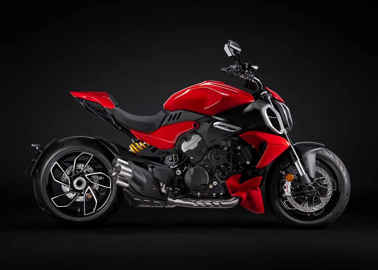 New Diavel V4 Ducati - Dare to be Bold